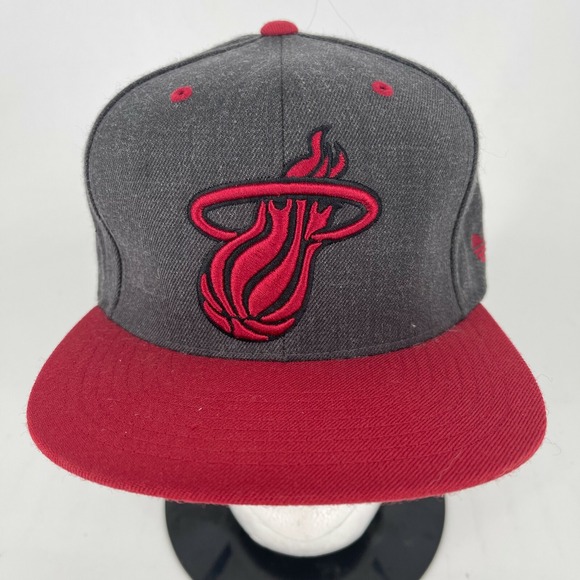 NBA Miami Heat Adidas Gray Red Snapback Adjustable Baseball Unisex Hat Cap NWT - Picture 1 of 7